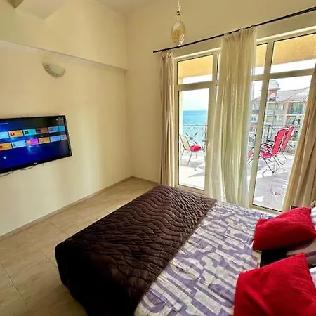 Seabreeze Retreat Apartment *